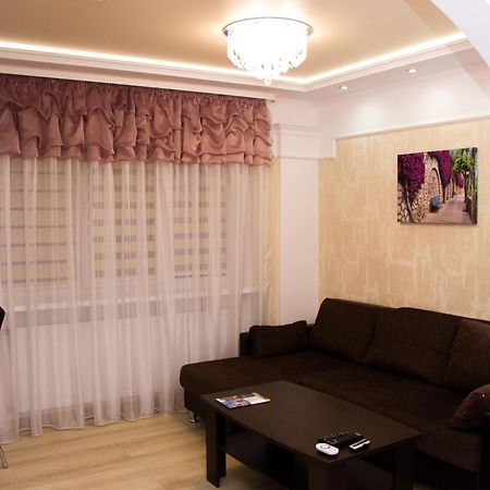 Apartment On "Mirgorod" Brest Luaran gambar